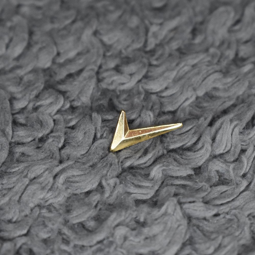 🔥 3/$15 Vintage 80s Check Mark Lapel Pin